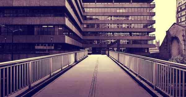 浅析智能机器人，浅析智能机器人论文