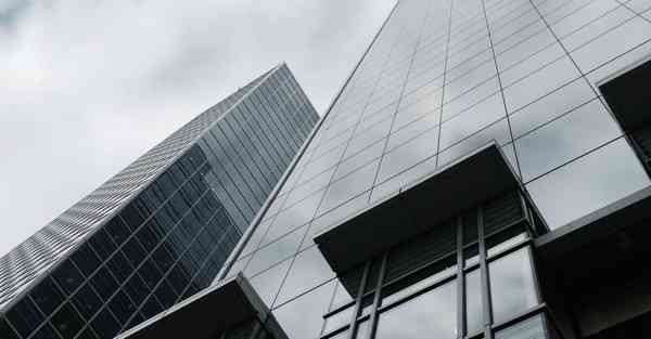 全球首款人工智能车型（全球首个人工智能系统）