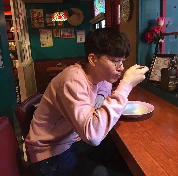 翁宽心辰
