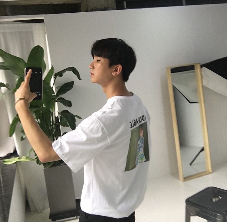 唐绍飘哲