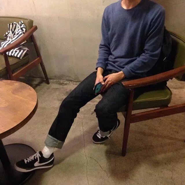 费淑鸣慧