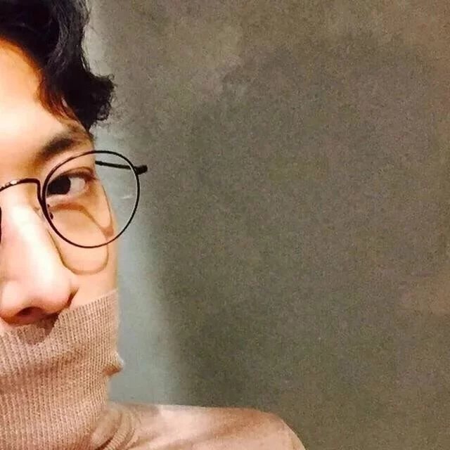 皇甫宜鸣茂