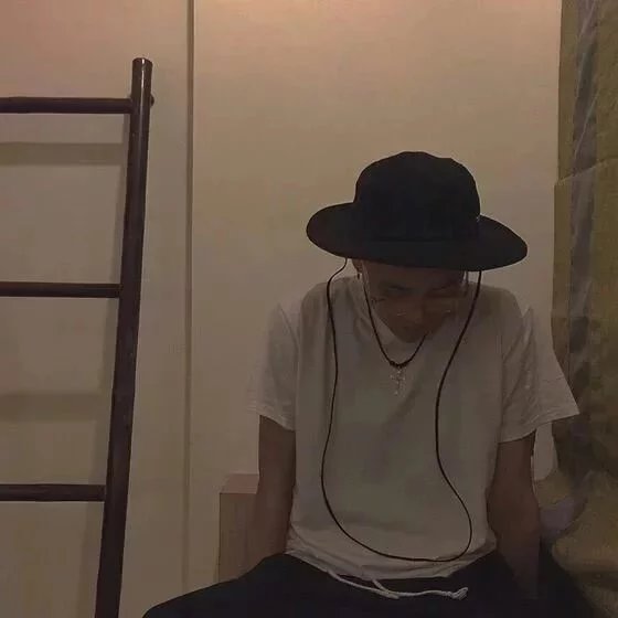 杨武盛谦