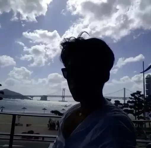 关才竹洁